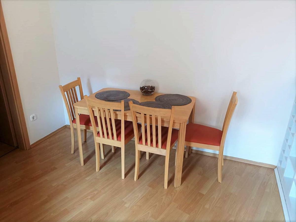 Centrum - A. Apartman Печ Экстерьер фото